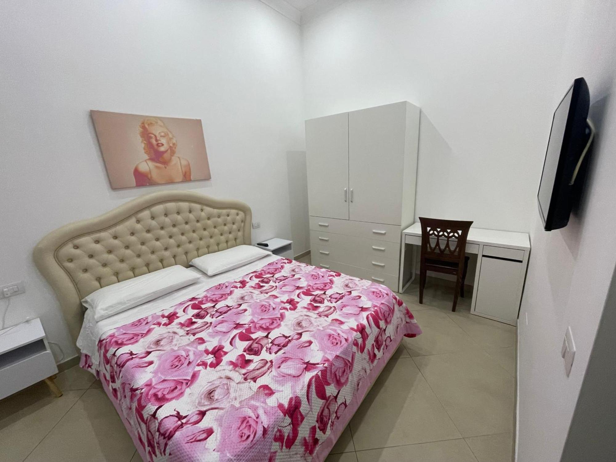 Ferienwohnung Margi House Napoli Exterior foto